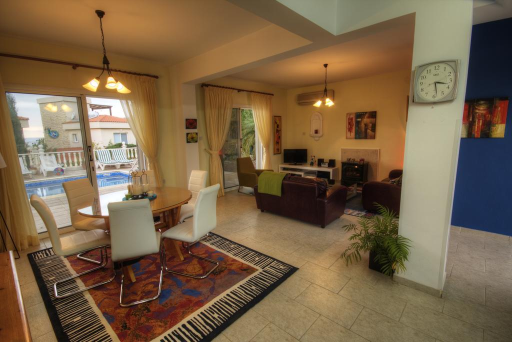 Villa Athina Paphos Chambre photo