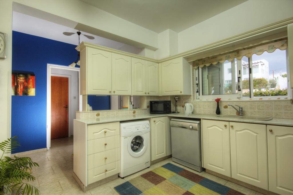 Villa Athina Paphos Chambre photo